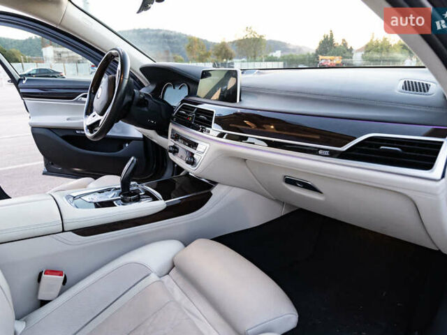 Синий БМВ 7 Серия, объемом двигателя 4.39 л и пробегом 51 тыс. км за 36000 $, фото 21 на Automoto.ua