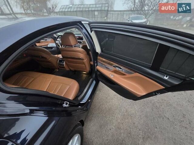 Синий БМВ 7 Серия, объемом двигателя 4.39 л и пробегом 140 тыс. км за 35000 $, фото 16 на Automoto.ua