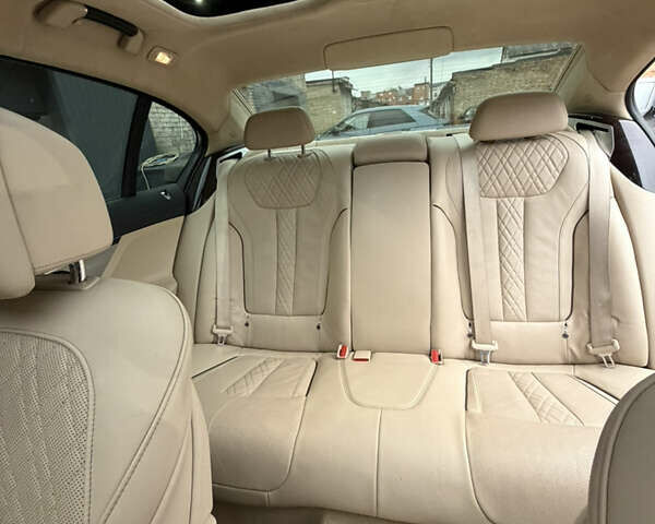 Синий БМВ 7 Серия, объемом двигателя 4.39 л и пробегом 79 тыс. км за 35500 $, фото 18 на Automoto.ua