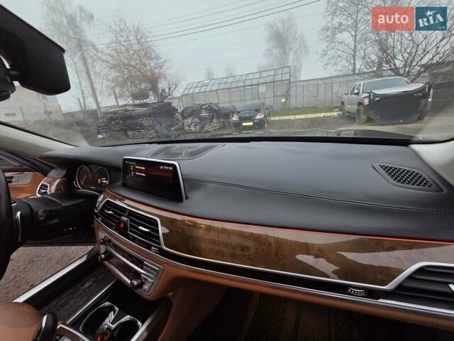 Синий БМВ 7 Серия, объемом двигателя 4.39 л и пробегом 140 тыс. км за 35000 $, фото 21 на Automoto.ua