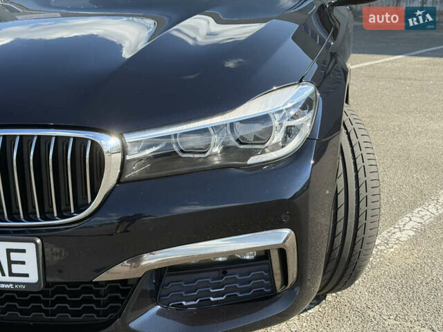 Синий БМВ 7 Серия, объемом двигателя 3 л и пробегом 91 тыс. км за 39500 $, фото 5 на Automoto.ua