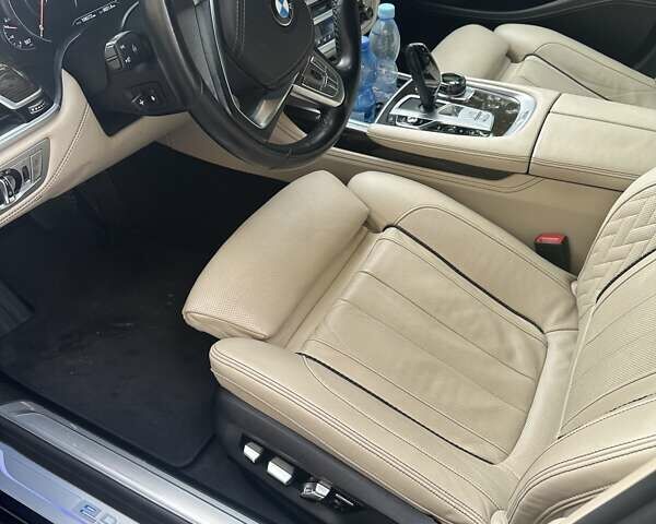 БМВ 7 Серія 2017 у Дніпро (Дніпропетровську) на Automoto.ua Синій БМВ 7 Серія, об'ємом двигуна 2 л та пробігом 106 тис. км за 47500 $, фото 21 на Automoto.ua