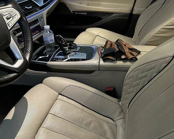 БМВ 7 Серія 2017 у Дніпро (Дніпропетровську) на Automoto.ua Синій БМВ 7 Серія, об'ємом двигуна 2 л та пробігом 106 тис. км за 47500 $, фото 18 на Automoto.ua