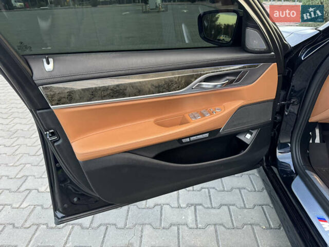 Синий БМВ 7 Серия, объемом двигателя 3 л и пробегом 114 тыс. км за 33000 $, фото 17 на Automoto.ua