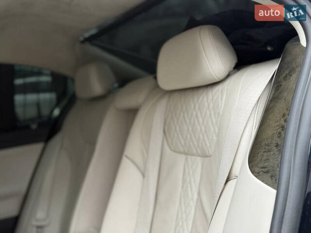 Синий БМВ 7 Серия, объемом двигателя 2.98 л и пробегом 147 тыс. км за 32500 $, фото 12 на Automoto.ua