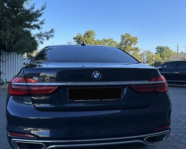 Синий БМВ 7 Серия, объемом двигателя 2.99 л и пробегом 105 тыс. км за 58000 $, фото 12 на Automoto.ua