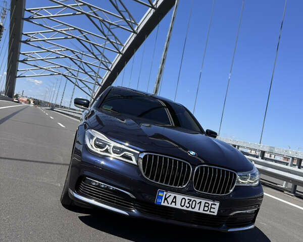 Синій БМВ 7 Серія, об'ємом двигуна 3 л та пробігом 81 тис. км за 36000 $, фото 1 на Automoto.ua
