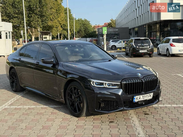 Синий БМВ 7 Серия, объемом двигателя 4.4 л и пробегом 159 тыс. км за 35000 $, фото 1 на Automoto.ua