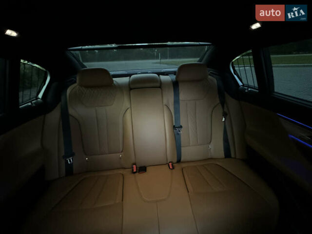 Синий БМВ 7 Серия, объемом двигателя 3 л и пробегом 114 тыс. км за 33000 $, фото 35 на Automoto.ua