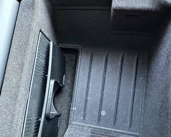 Синий БМВ 7 Серия, объемом двигателя 2.99 л и пробегом 105 тыс. км за 58000 $, фото 61 на Automoto.ua