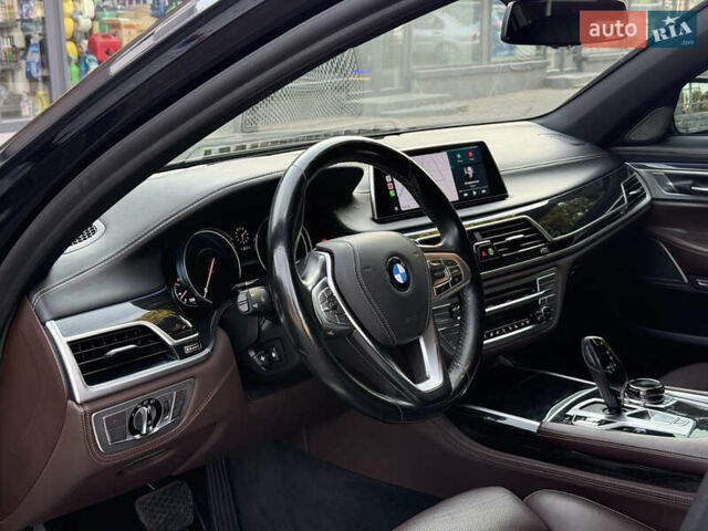 Синій БМВ 7 Серія, об'ємом двигуна 4.4 л та пробігом 159 тис. км за 29000 $, фото 11 на Automoto.ua