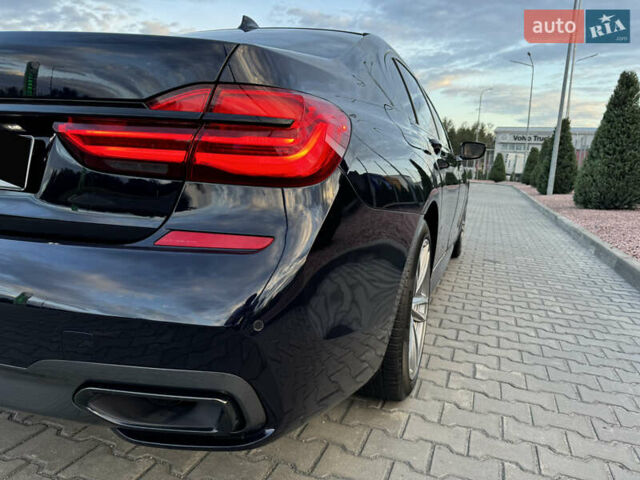 Синий БМВ 7 Серия, объемом двигателя 3 л и пробегом 114 тыс. км за 33000 $, фото 6 на Automoto.ua