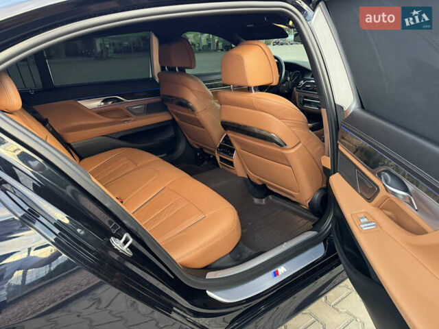 Синий БМВ 7 Серия, объемом двигателя 3 л и пробегом 114 тыс. км за 33000 $, фото 46 на Automoto.ua