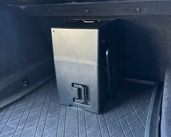 Синий БМВ 7 Серия, объемом двигателя 2.99 л и пробегом 105 тыс. км за 58000 $, фото 37 на Automoto.ua