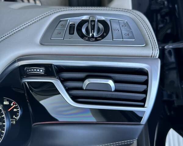 Синий БМВ 7 Серия, объемом двигателя 2.99 л и пробегом 105 тыс. км за 58000 $, фото 24 на Automoto.ua