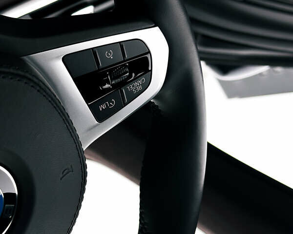 Синий БМВ 7 Серия, объемом двигателя 2.99 л и пробегом 189 тыс. км за 32500 $, фото 21 на Automoto.ua