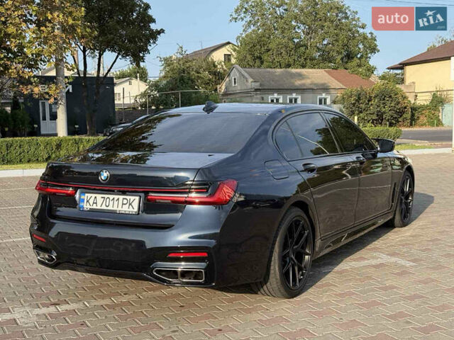 Синий БМВ 7 Серия, объемом двигателя 4.4 л и пробегом 159 тыс. км за 35000 $, фото 3 на Automoto.ua