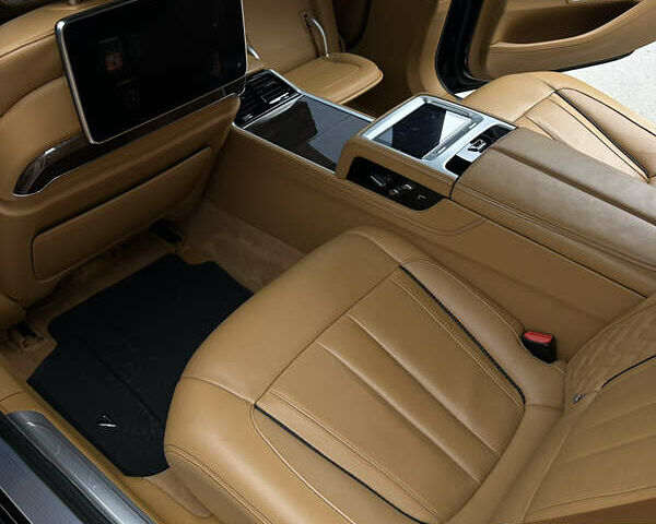 Синий БМВ 7 Серия, объемом двигателя 6.59 л и пробегом 107 тыс. км за 40500 $, фото 27 на Automoto.ua