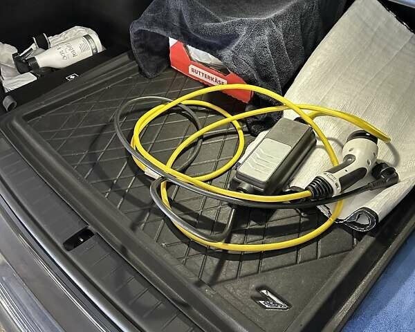 БМВ 7 Серія 2017 у Дніпро (Дніпропетровську) на Automoto.ua Синій БМВ 7 Серія, об'ємом двигуна 2 л та пробігом 106 тис. км за 47500 $, фото 16 на Automoto.ua