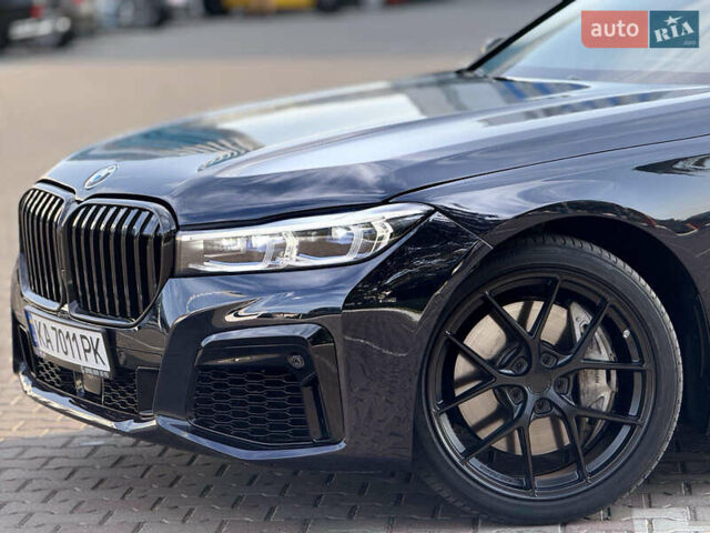 Синий БМВ 7 Серия, объемом двигателя 4.4 л и пробегом 159 тыс. км за 35000 $, фото 6 на Automoto.ua