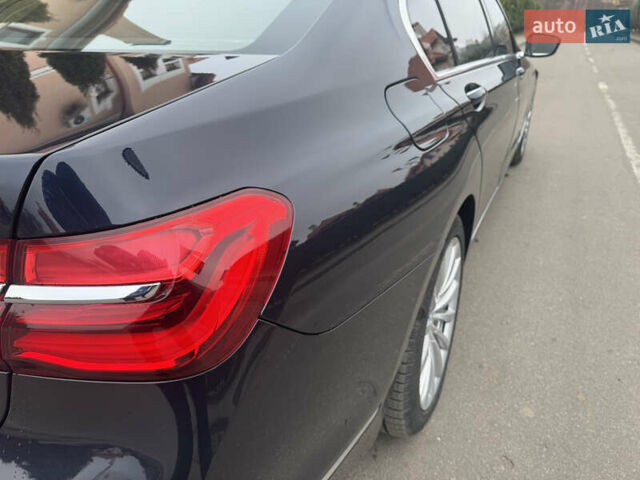 Синий БМВ 7 Серия, объемом двигателя 2.99 л и пробегом 230 тыс. км за 37000 $, фото 35 на Automoto.ua