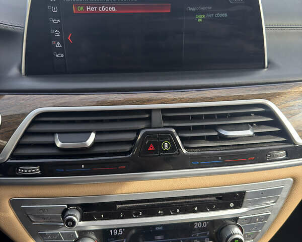 Синий БМВ 7 Серия, объемом двигателя 2.99 л и пробегом 230 тыс. км за 37000 $, фото 14 на Automoto.ua