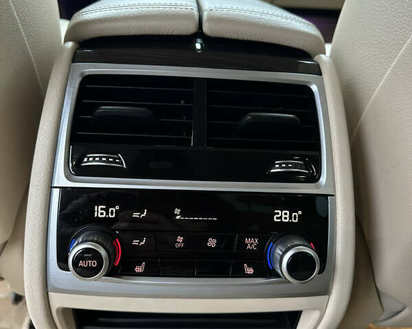 Синій БМВ 7 Серія, об'ємом двигуна 3 л та пробігом 190 тис. км за 23300 $, фото 29 на Automoto.ua