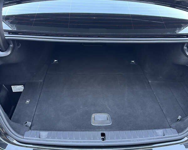 Синій БМВ 7 Серія, об'ємом двигуна 2.98 л та пробігом 86 тис. км за 37000 $, фото 11 на Automoto.ua