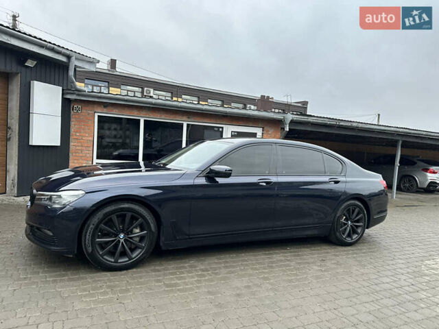 Синій БМВ 7 Серія, об'ємом двигуна 3 л та пробігом 190 тис. км за 23300 $, фото 2 на Automoto.ua