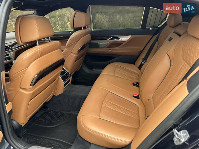 Синий БМВ 7 Серия, объемом двигателя 4.39 л и пробегом 115 тыс. км за 49500 $, фото 46 на Automoto.ua