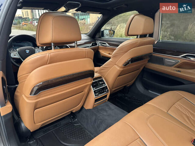 Синий БМВ 7 Серия, объемом двигателя 4.39 л и пробегом 115 тыс. км за 49500 $, фото 47 на Automoto.ua