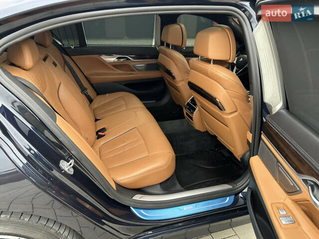 Синий БМВ 7 Серия, объемом двигателя 4.39 л и пробегом 115 тыс. км за 49500 $, фото 53 на Automoto.ua