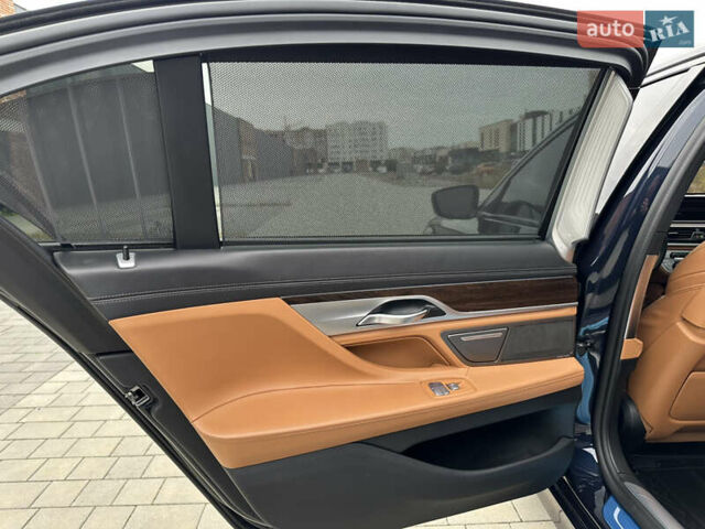 Синий БМВ 7 Серия, объемом двигателя 4.39 л и пробегом 115 тыс. км за 49500 $, фото 48 на Automoto.ua