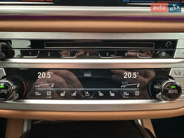 Синий БМВ 7 Серия, объемом двигателя 4.39 л и пробегом 115 тыс. км за 49500 $, фото 72 на Automoto.ua