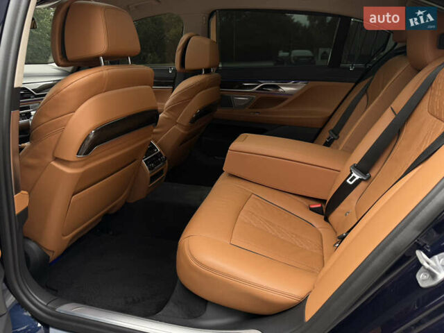 БМВ 7 Серія 2020 у Києві на Automoto.ua Синій БМВ 7 Серія, об'ємом двигуна 3 л та пробігом 53 тис. км за 49999 $, фото 21 на Automoto.ua