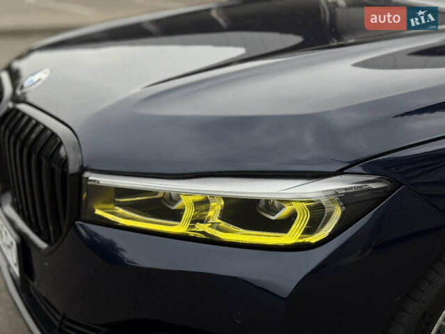 БМВ 7 Серія 2020 у Києві на Automoto.ua Синій БМВ 7 Серія, об'ємом двигуна 3 л та пробігом 53 тис. км за 49999 $, фото 8 на Automoto.ua