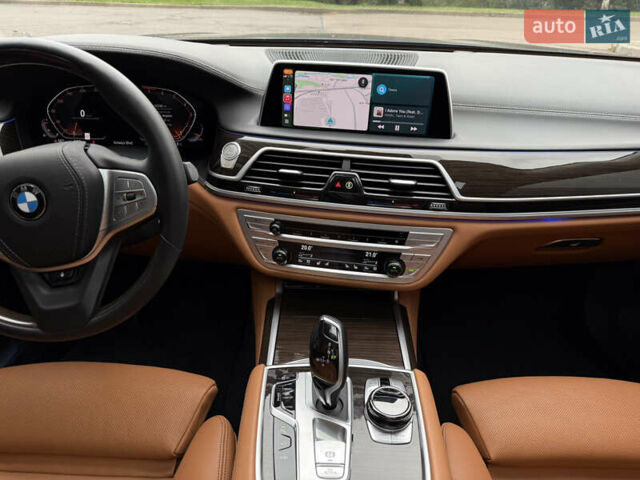 БМВ 7 Серія 2020 у Києві на Automoto.ua Синій БМВ 7 Серія, об'ємом двигуна 3 л та пробігом 53 тис. км за 49999 $, фото 14 на Automoto.ua