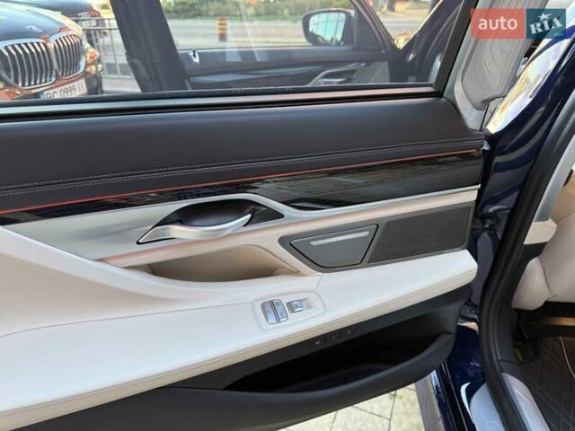 Синий БМВ 7 Серия, объемом двигателя 6.6 л и пробегом 58 тыс. км за 86900 $, фото 40 на Automoto.ua