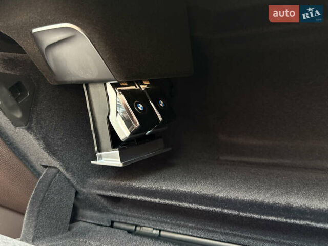 Синий БМВ 7 Серия, объемом двигателя 3 л и пробегом 54 тыс. км за 75000 $, фото 68 на Automoto.ua