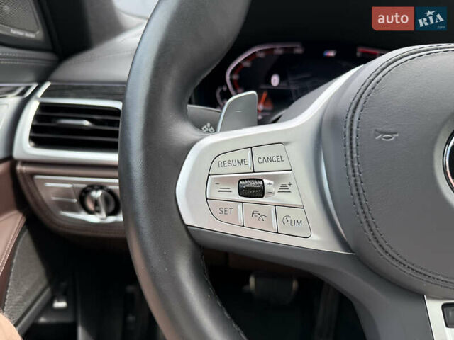 Синий БМВ 7 Серия, объемом двигателя 3 л и пробегом 54 тыс. км за 75000 $, фото 45 на Automoto.ua