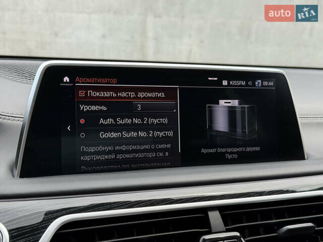 Синий БМВ 7 Серия, объемом двигателя 3 л и пробегом 54 тыс. км за 75000 $, фото 55 на Automoto.ua