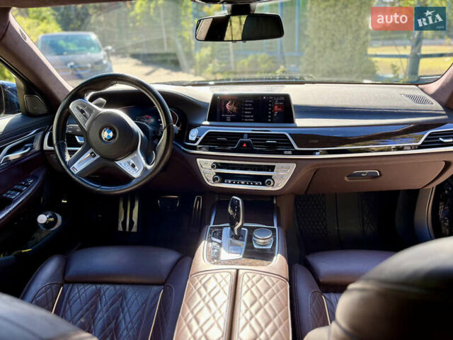 Синий БМВ 7 Серия, объемом двигателя 3 л и пробегом 46 тыс. км за 79000 $, фото 5 на Automoto.ua