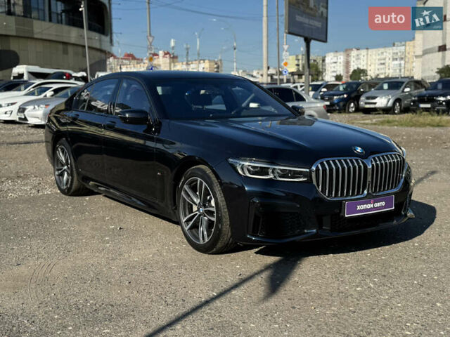 Синий БМВ 7 Серия, объемом двигателя 2 л и пробегом 39 тыс. км за 63000 $, фото 2 на Automoto.ua