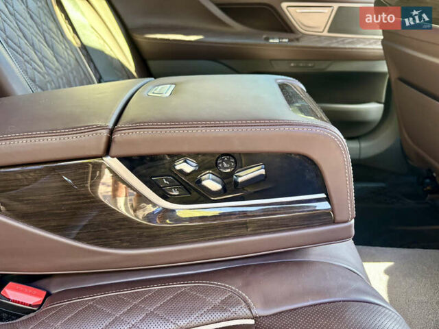 Синий БМВ 7 Серия, объемом двигателя 3 л и пробегом 46 тыс. км за 79000 $, фото 17 на Automoto.ua