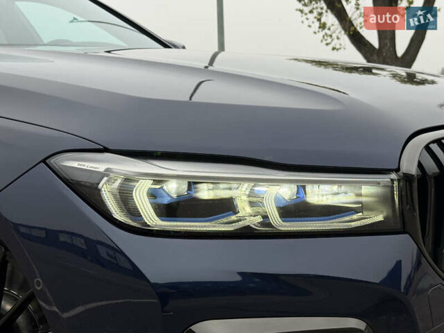 Синий БМВ 7 Серия, объемом двигателя 3 л и пробегом 54 тыс. км за 75000 $, фото 10 на Automoto.ua