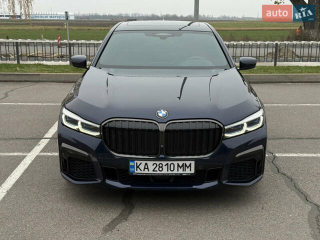 Синий БМВ 7 Серия, объемом двигателя 3 л и пробегом 54 тыс. км за 75000 $, фото 8 на Automoto.ua