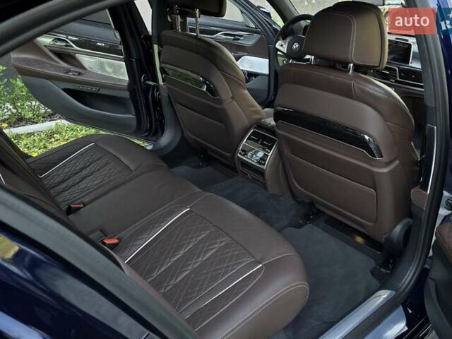 Синій БМВ 7 Серія, об'ємом двигуна 6.59 л та пробігом 91 тис. км за 84500 $, фото 14 на Automoto.ua
