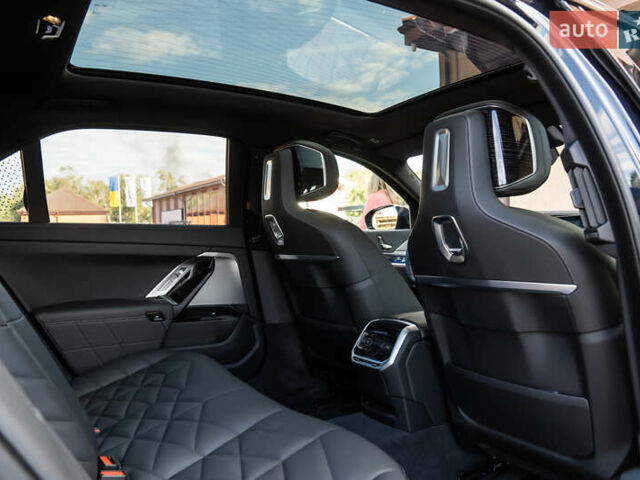 Синий БМВ 7 Серия, объемом двигателя 2.99 л и пробегом 44 тыс. км за 129000 $, фото 27 на Automoto.ua