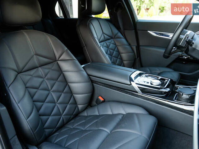 Синий БМВ 7 Серия, объемом двигателя 2.99 л и пробегом 44 тыс. км за 129000 $, фото 19 на Automoto.ua