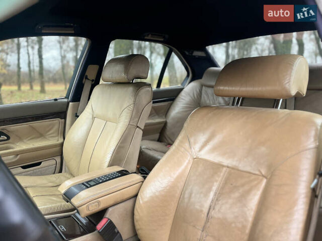 Зелений БМВ 7 Серія, об'ємом двигуна 2.5 л та пробігом 375 тис. км за 4555 $, фото 41 на Automoto.ua